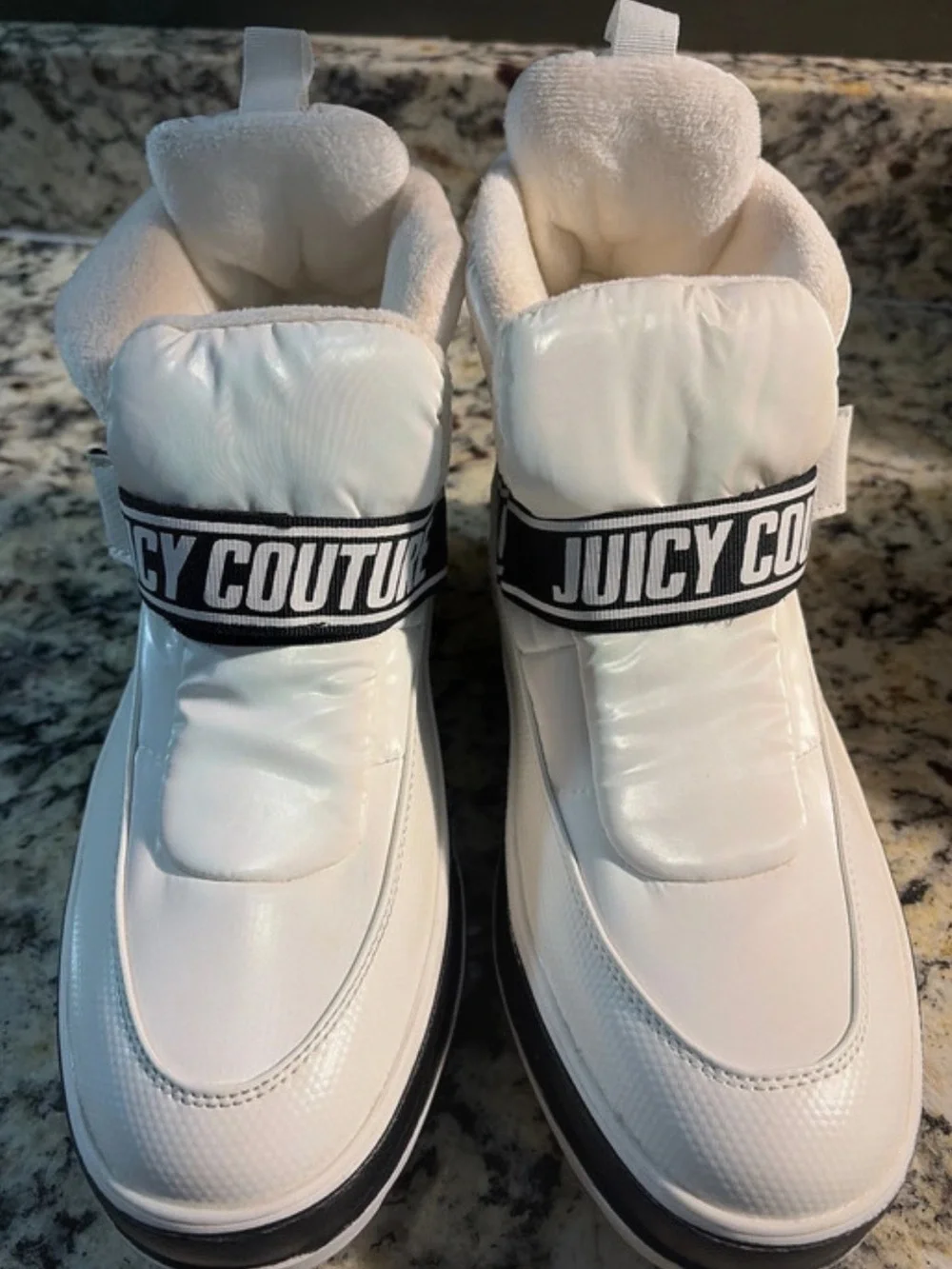 JUICY COUTURE♦️VERONICA PUFFER BOOT